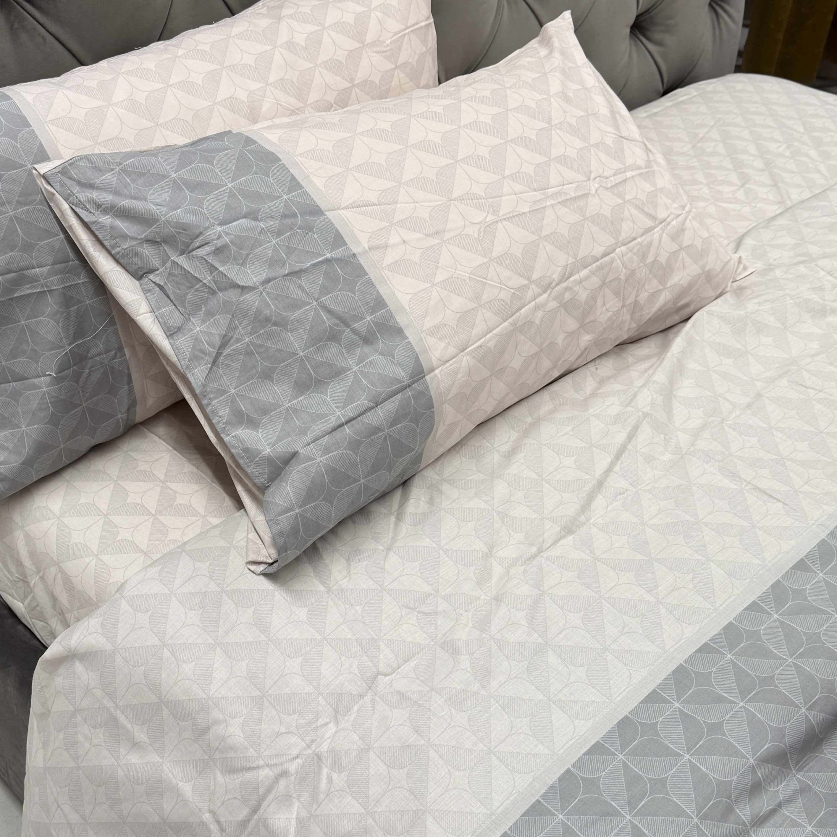 Rotolato - il lenzuolo arrotolato - Geometrico