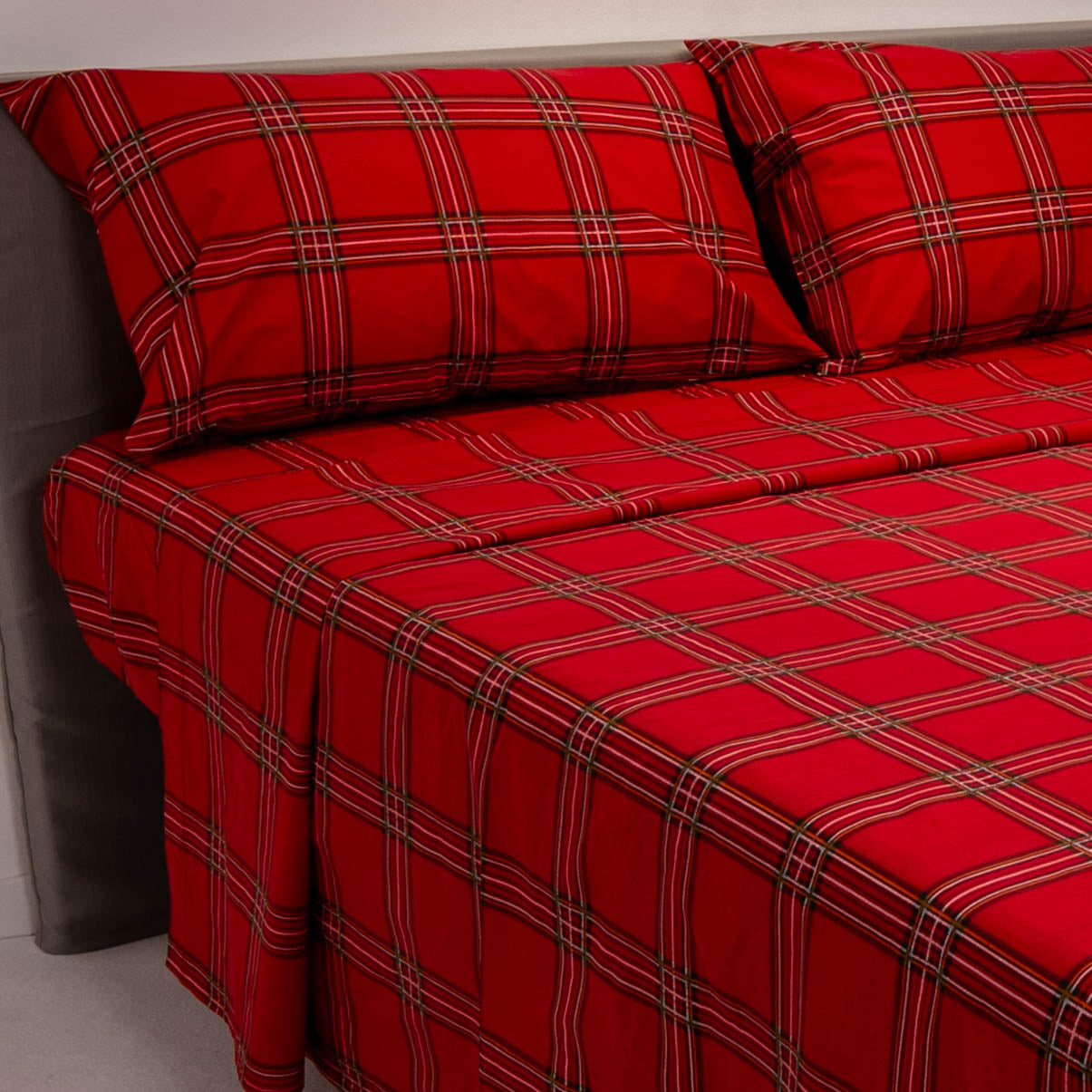 Christmas Box "Red Surprise"