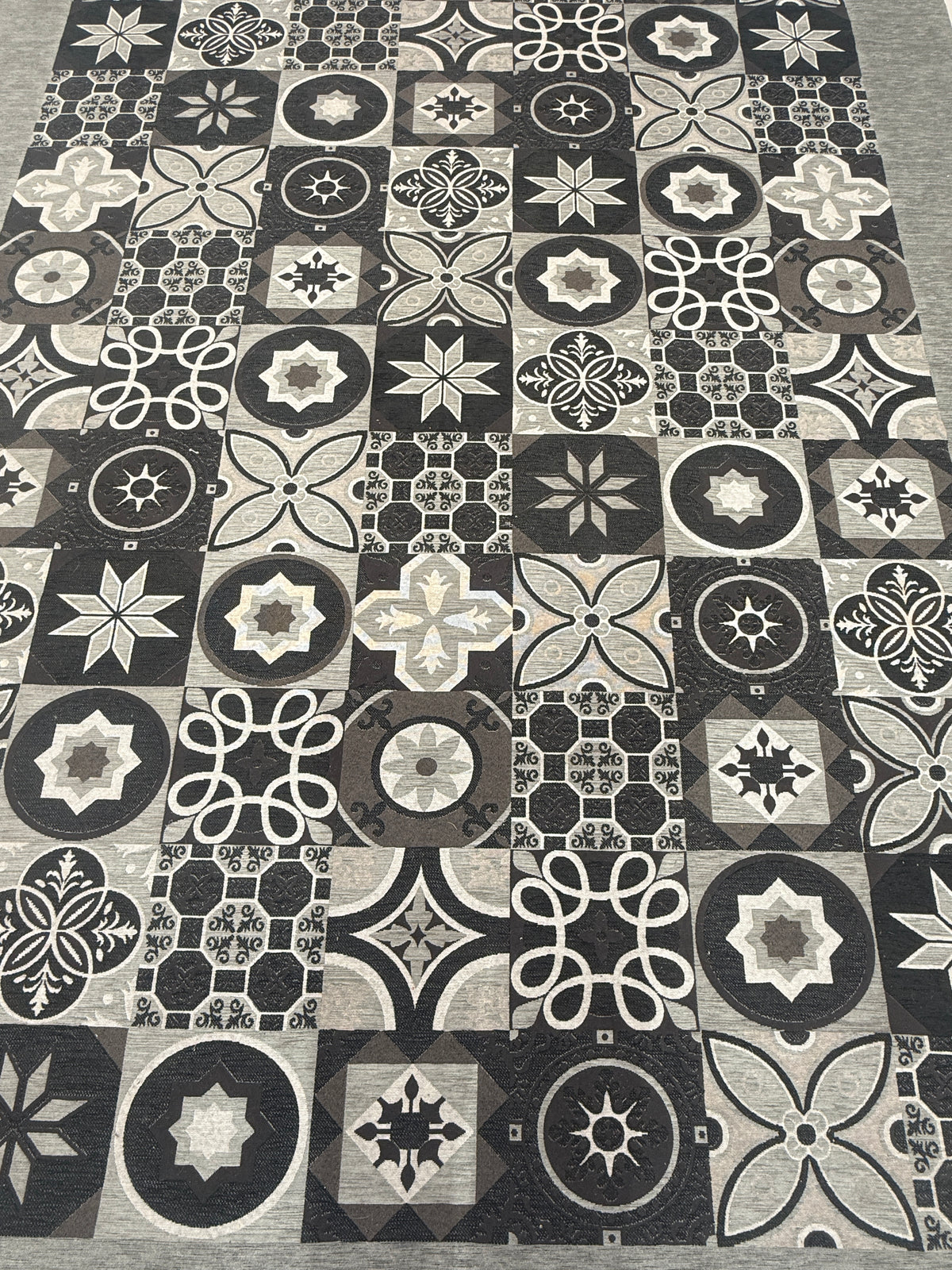 Tappeto Incanto (Dis. 7205 Ceramic) - 210x 270cm -  grigio